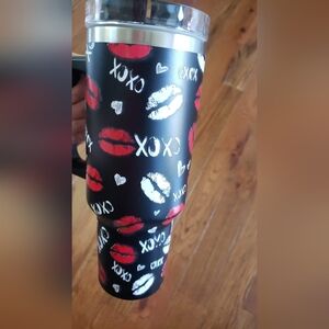40 oz handle tumbler XOXO